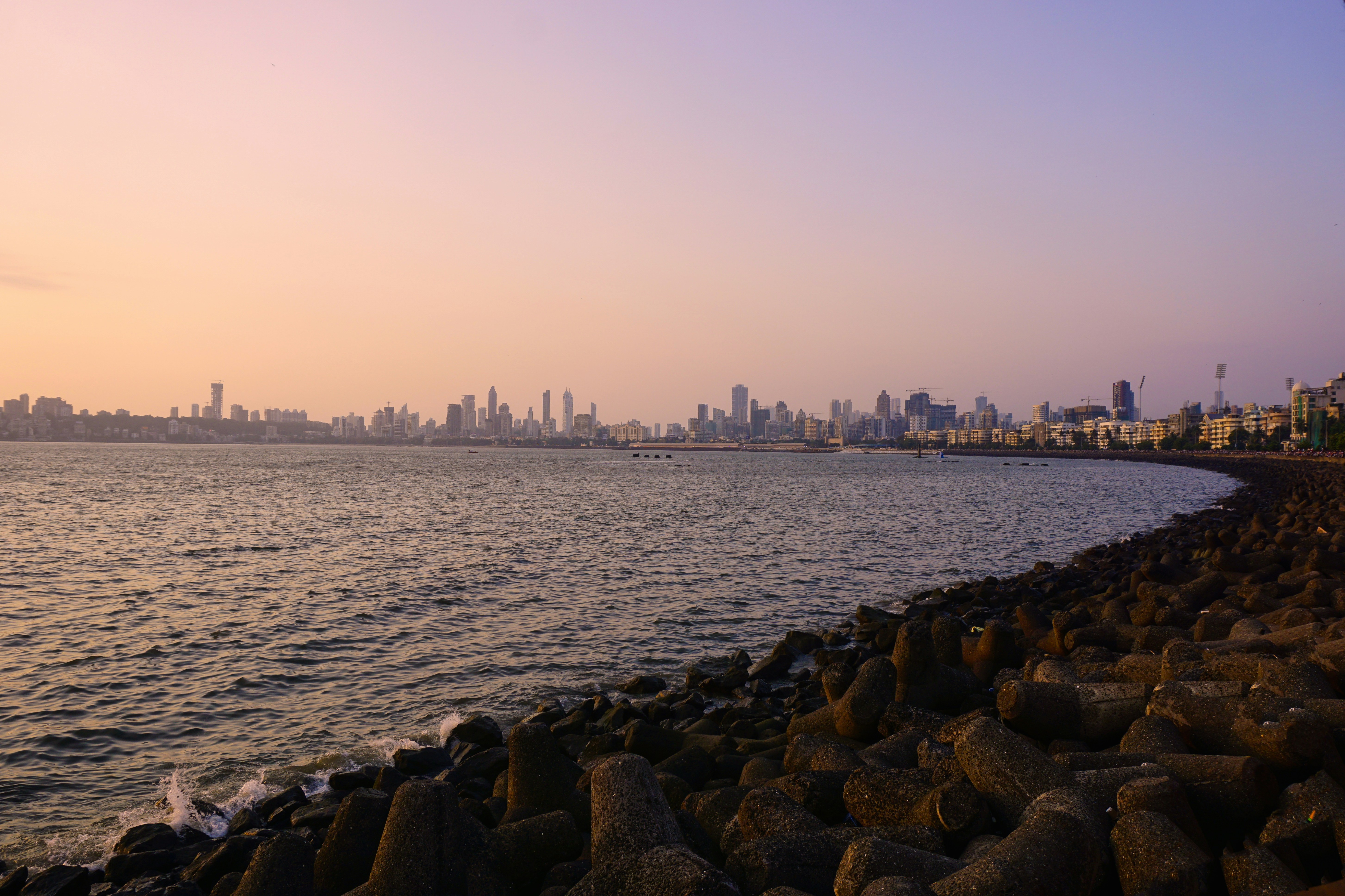 Map highlighting Mumbai’s western, central, Thane and Navi Mumbai investment corridors